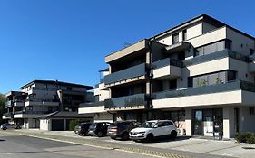 Marina Apartment By Dora